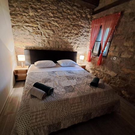 Apartman Zrinka Jesenice  Esterno foto